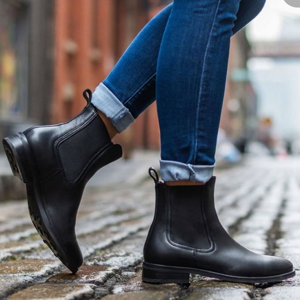Thursday duchess black leather Chelsea boots